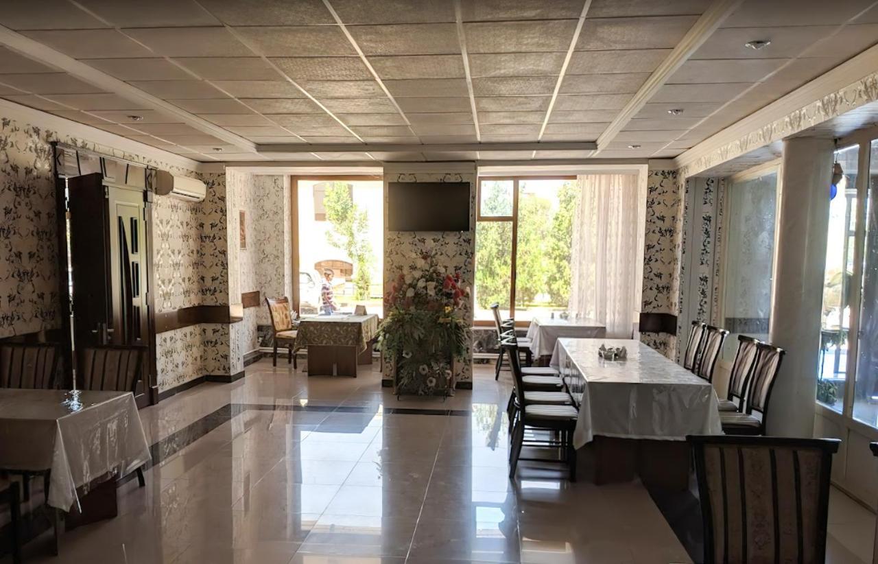 Reikartz Urgench Hotel Kültér fotó
